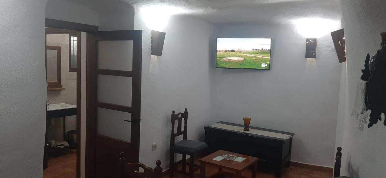 Casa Cueva El Almendro Guest House Pegalajar Ngoại thất bức ảnh