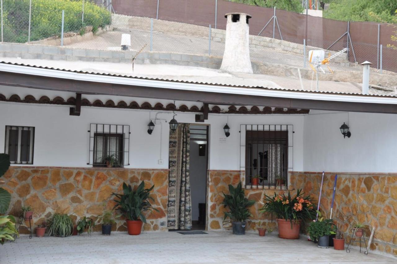 Casa Cueva El Almendro Guest House Pegalajar Ngoại thất bức ảnh