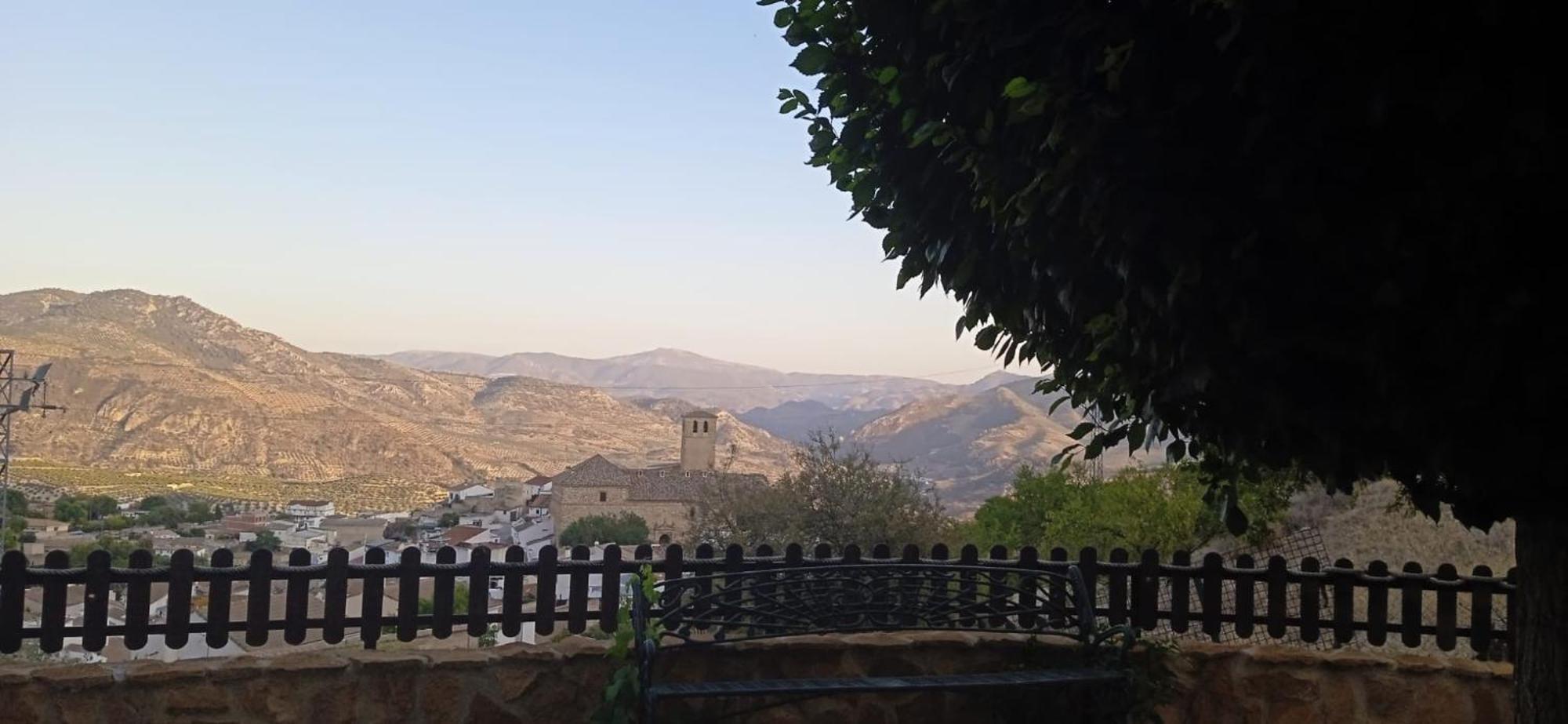 Casa Cueva El Almendro Guest House Pegalajar Ngoại thất bức ảnh